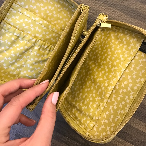 Fossil Cosmetic Bag - Picture 8 of 8